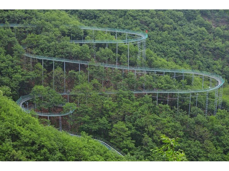 管軌滑道搭建廠家應如何選擇？